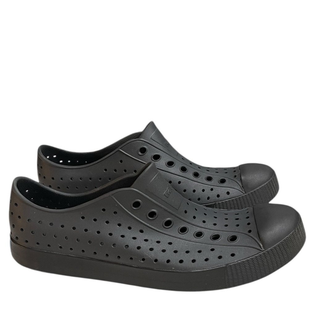Native Jefferson Slip On Sneakers Men’s Black SZ 10